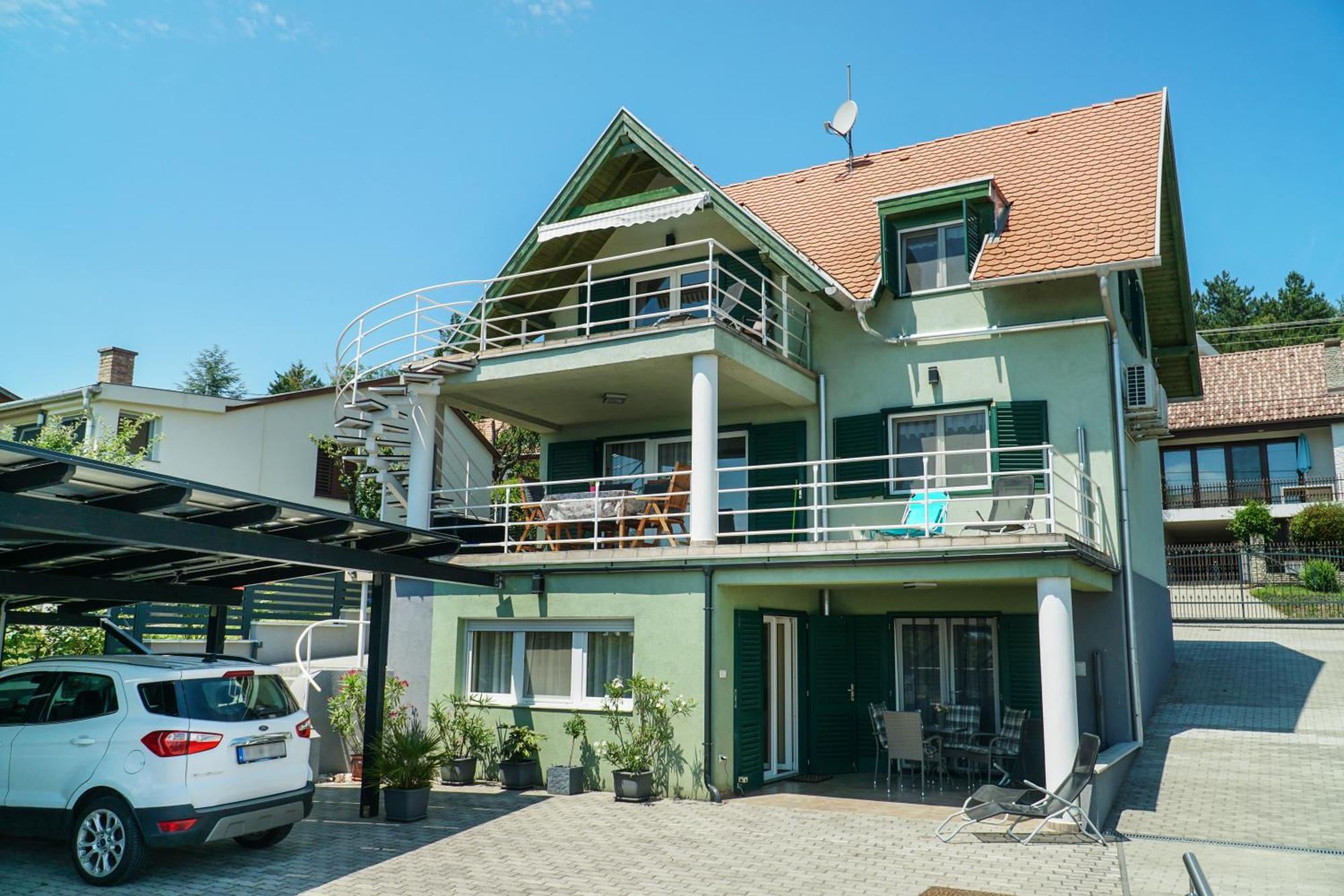 Fuegefa Apartman Balatonalmádi Zewnętrze zdjęcie