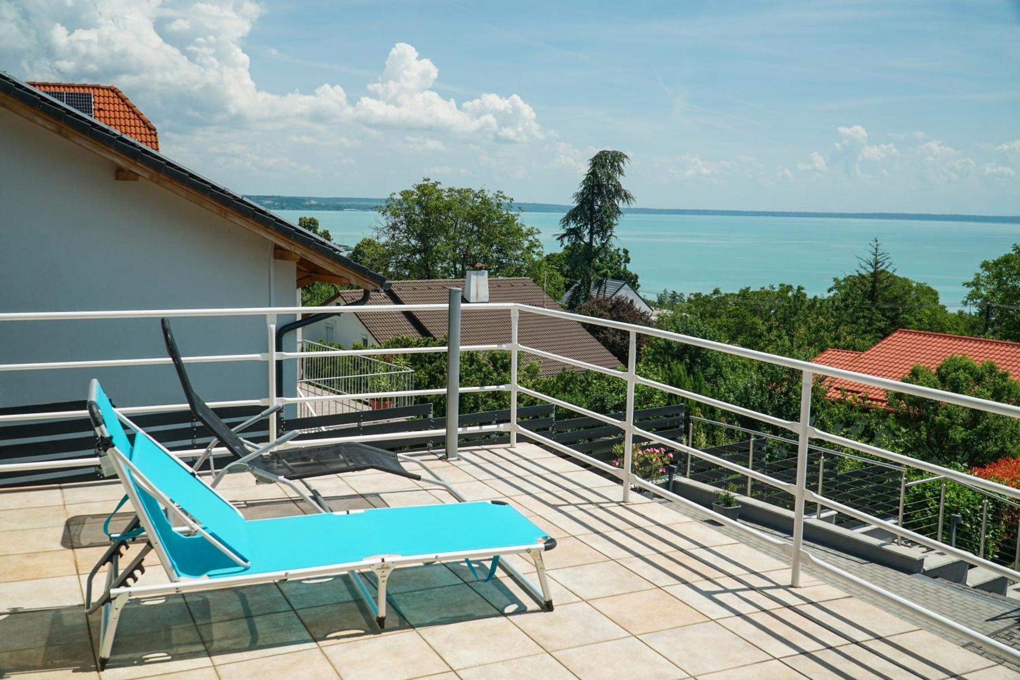 Fuegefa Apartman Balatonalmádi Zewnętrze zdjęcie