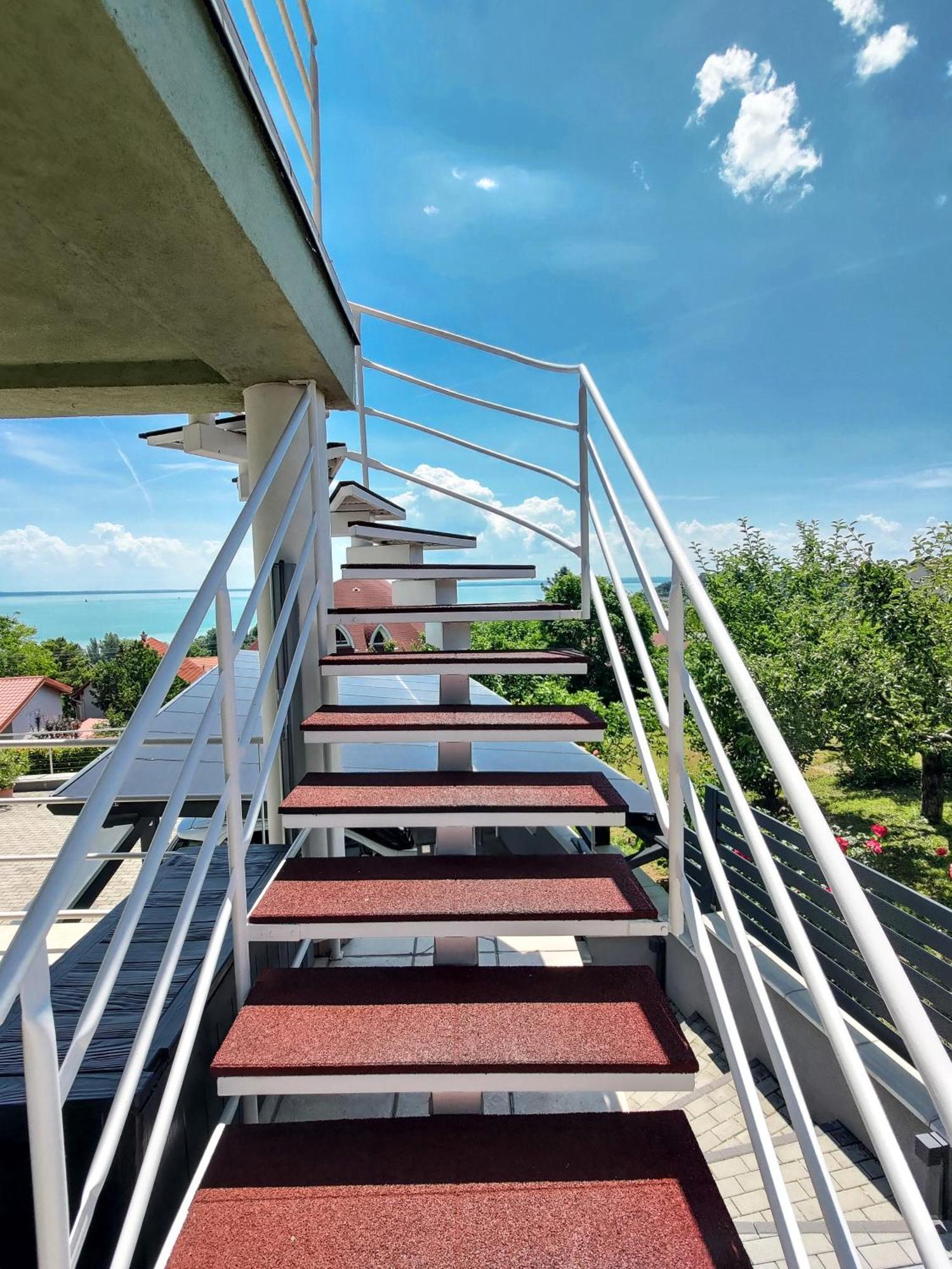 Fuegefa Apartman Balatonalmádi Zewnętrze zdjęcie