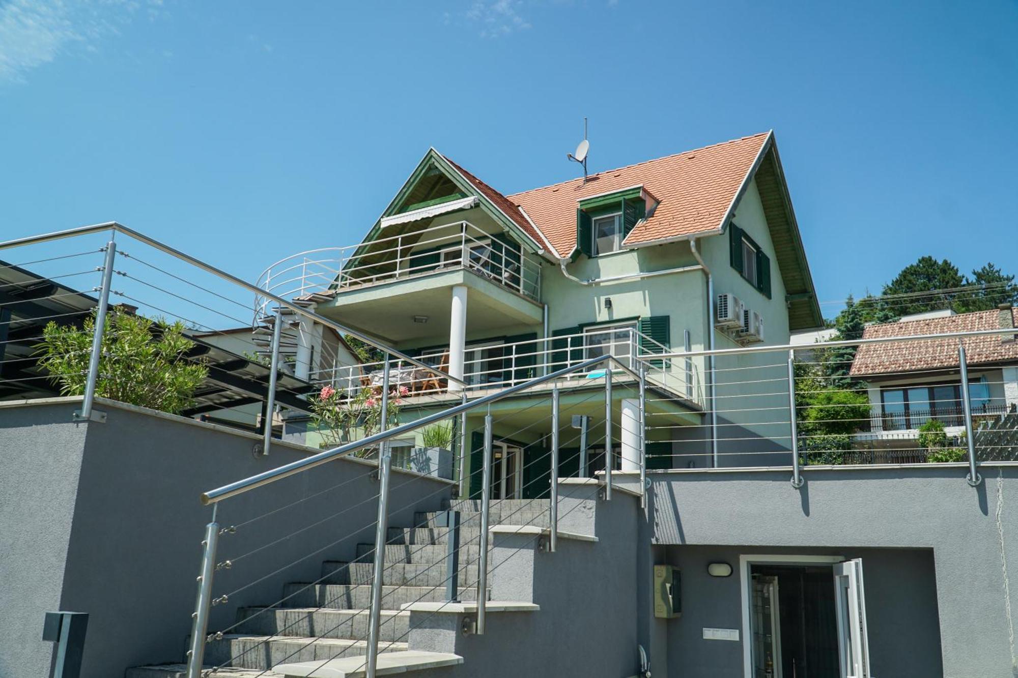 Fuegefa Apartman Balatonalmádi Zewnętrze zdjęcie
