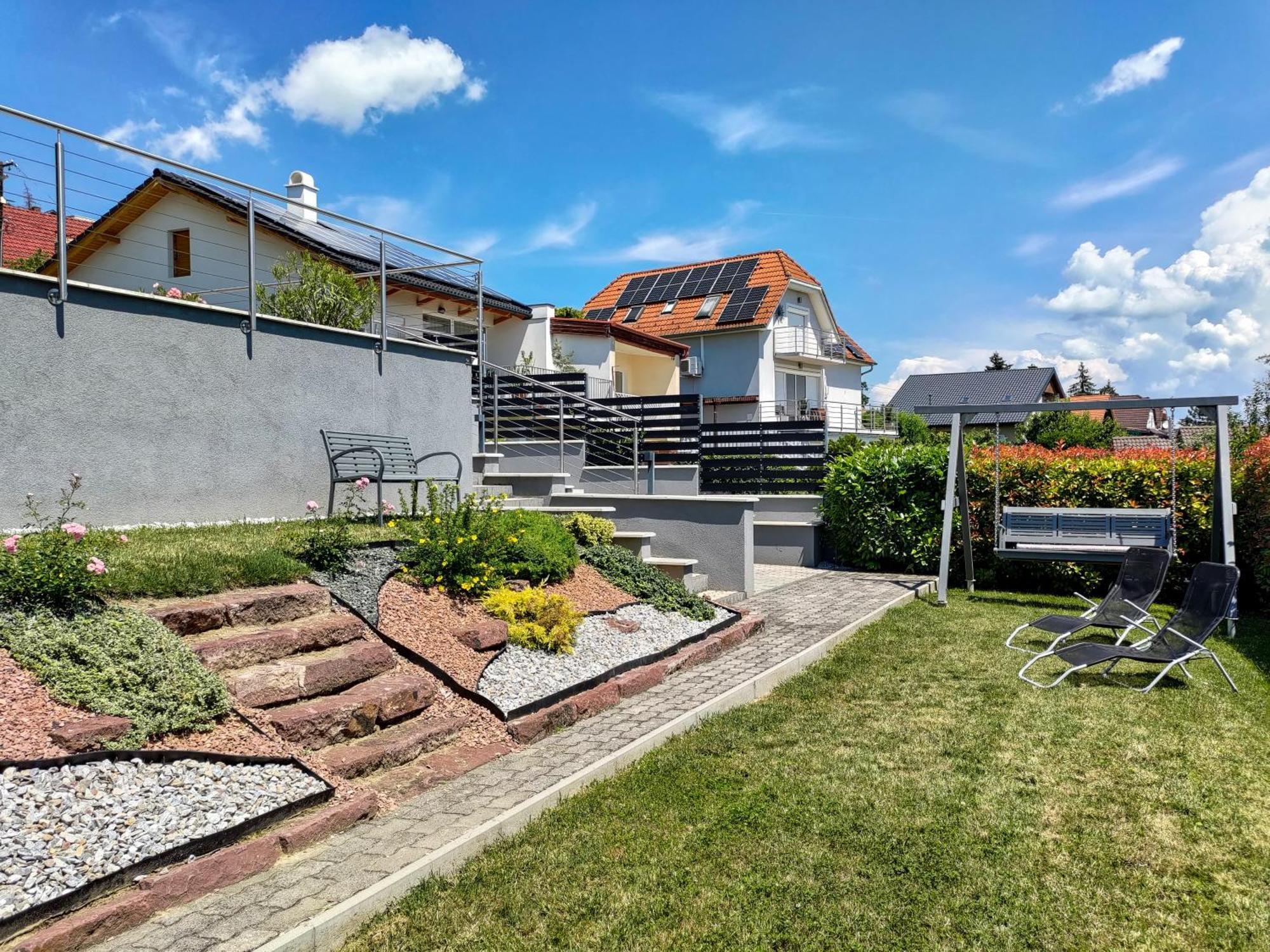 Fuegefa Apartman Balatonalmádi Zewnętrze zdjęcie